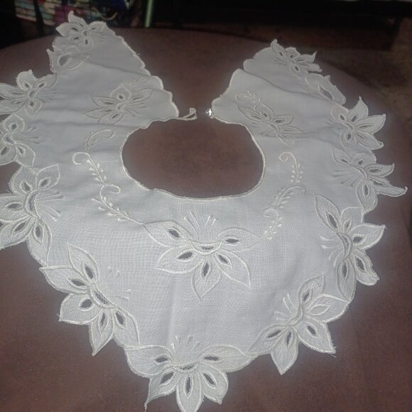 Collar Large Eyelet Lace White - Picture 1 of 6